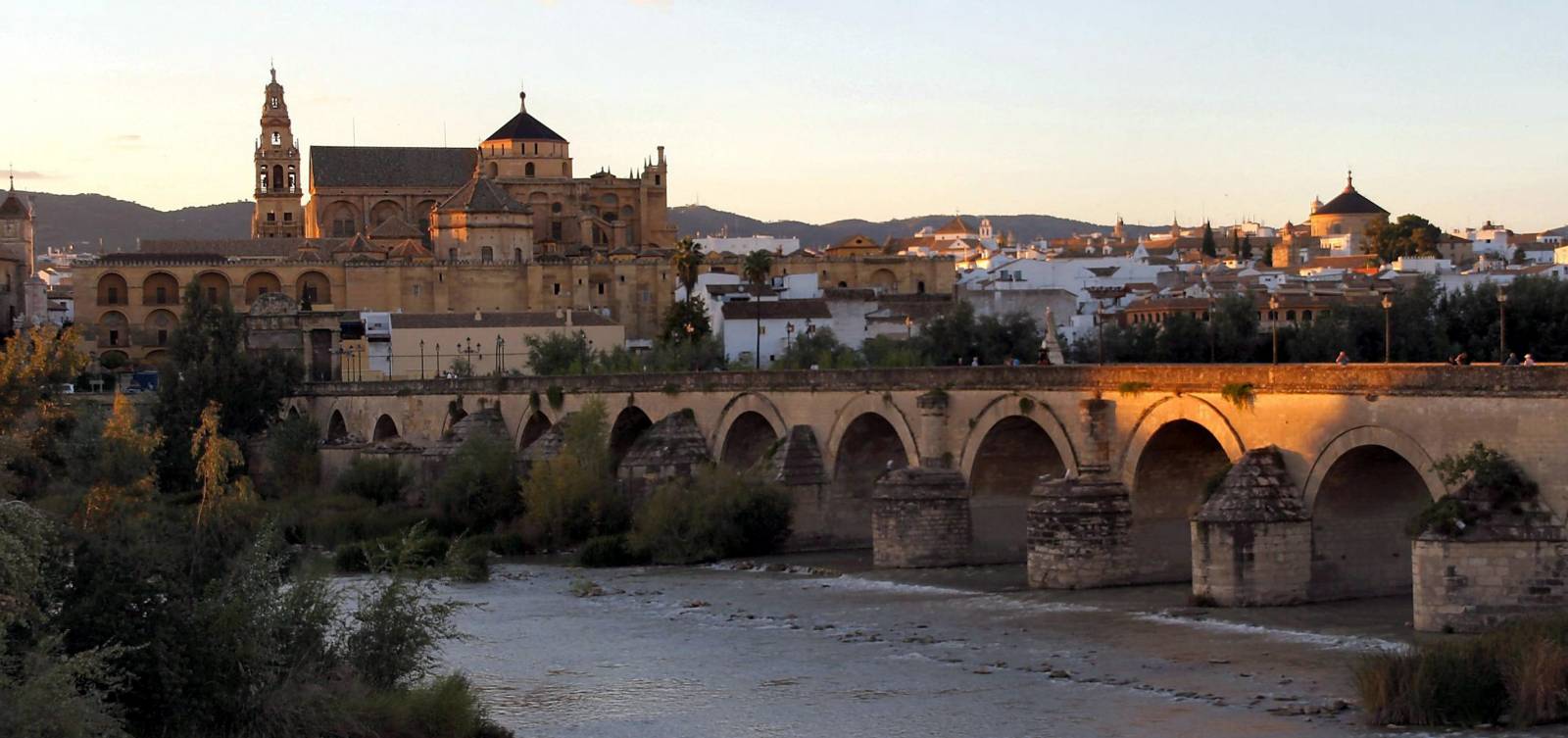 roman_bridge_cordoba.jpg